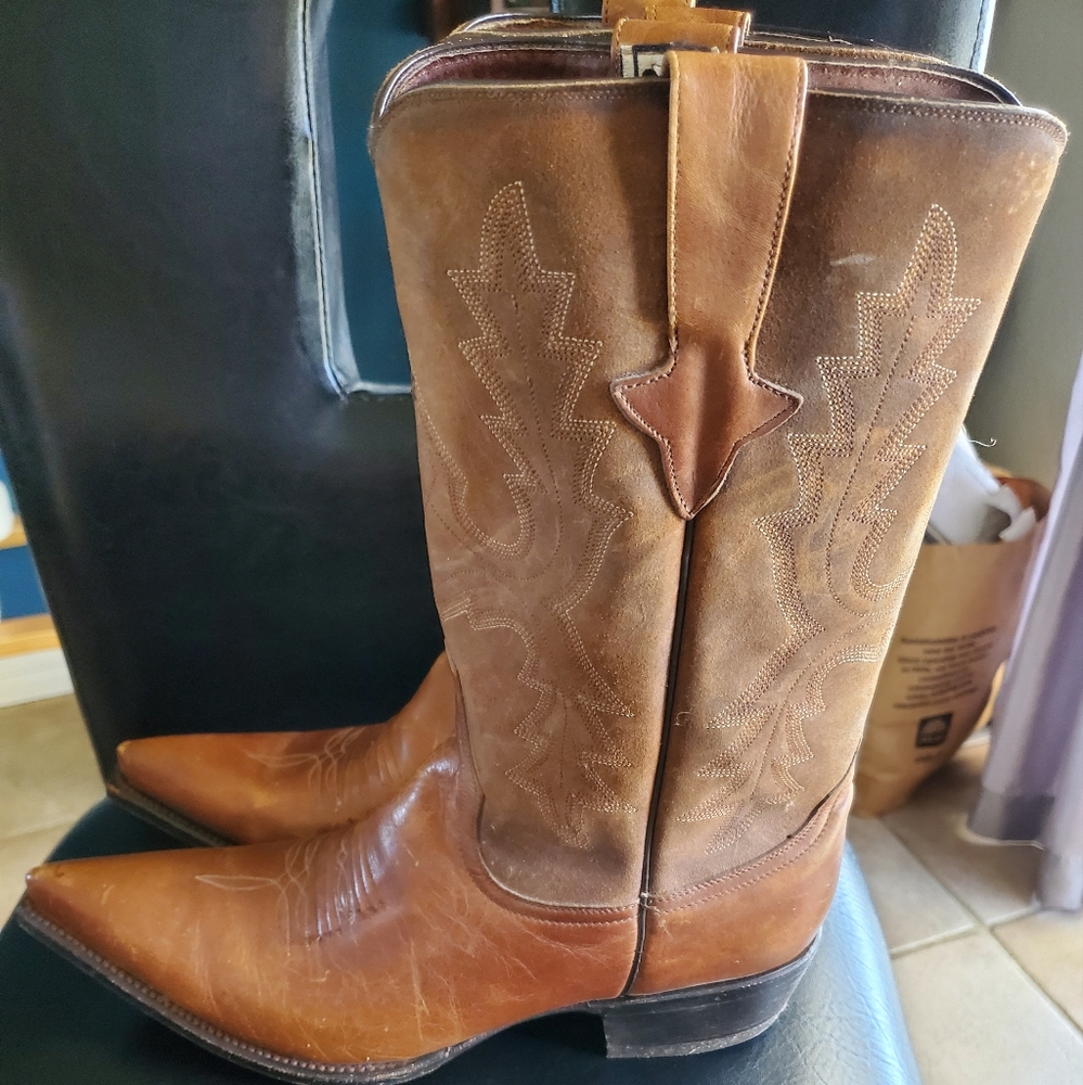 Vintage 90's Men's Zodiac Boots